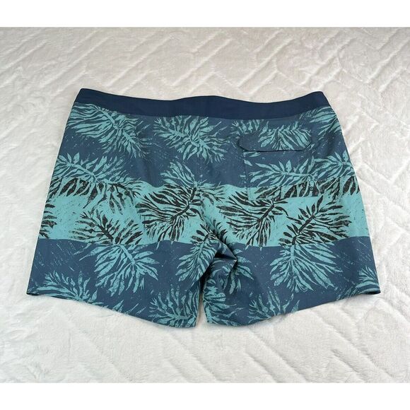 Patagonia Boardshorts Mens Blue Floral Hydropeak Swim Trunks Stretch - Sz 44 - Picture 3 of 9